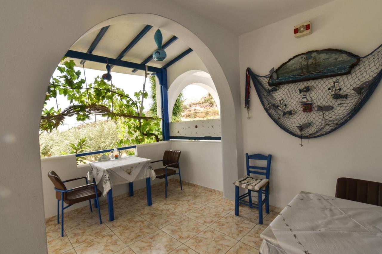 أموبي Vardes Hotel Studios المظهر الخارجي الصورة